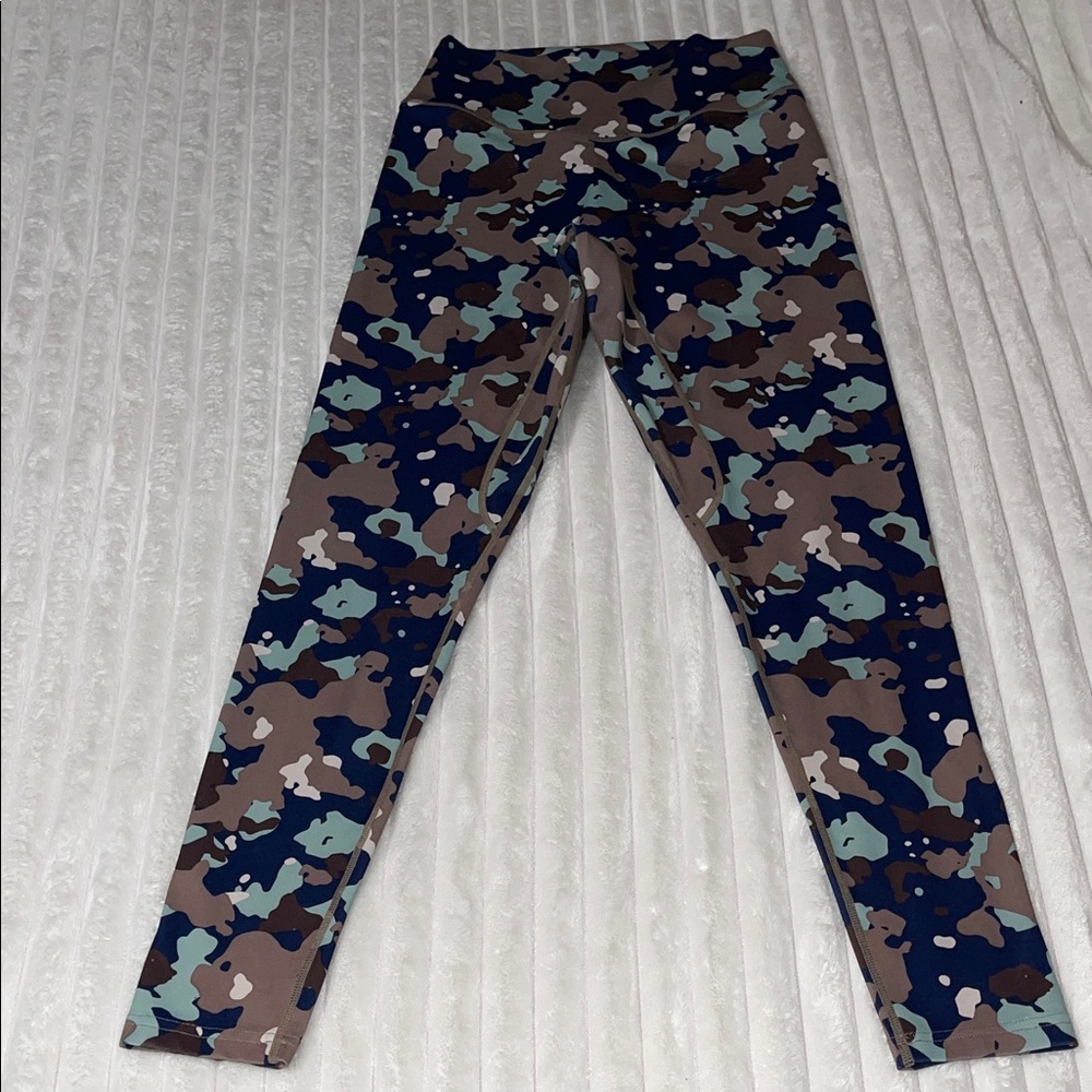 Balance Athletica Legging | Size Medium ?
